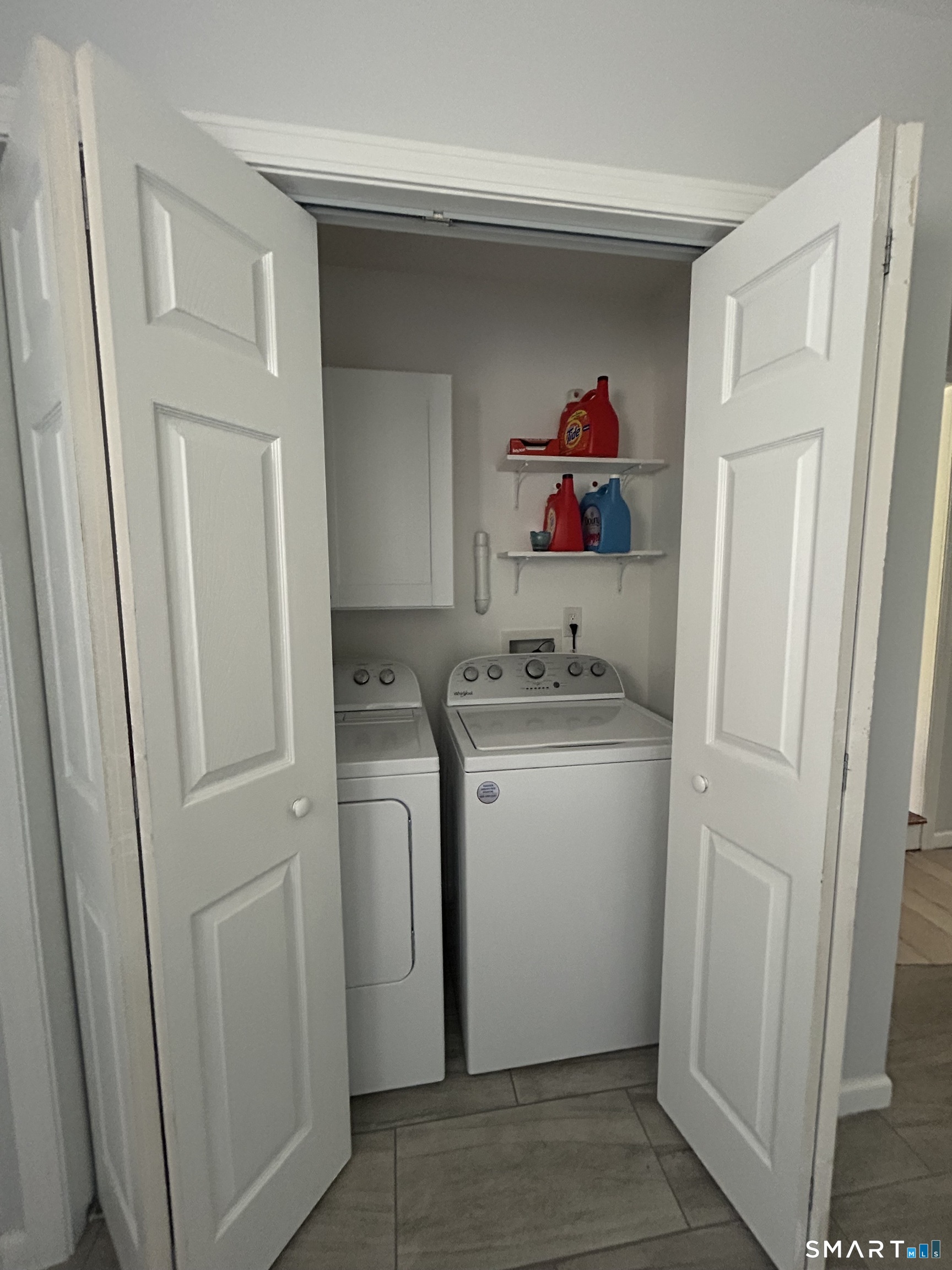 281 Abbe Road Enfield CT 06082