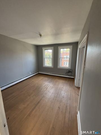 30-32 Dorothy Street Hartford CT 06106