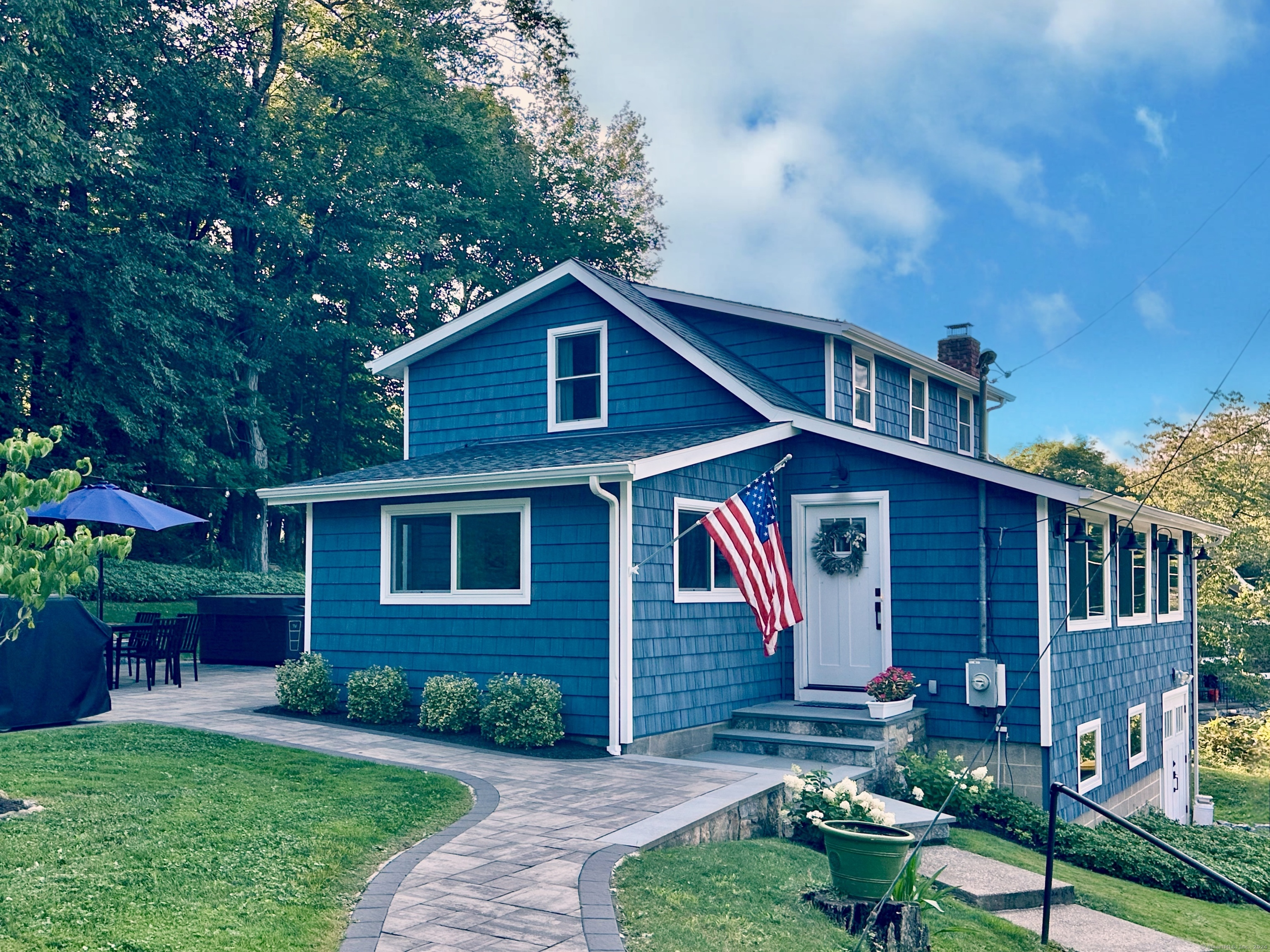41 Candlewood Drive New Fairfield CT 06812