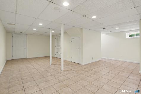 211 Hunyadi Avenue Fairfield CT 06824