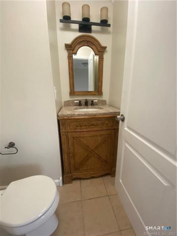 372 Anton Drive Bridgeport CT 06606