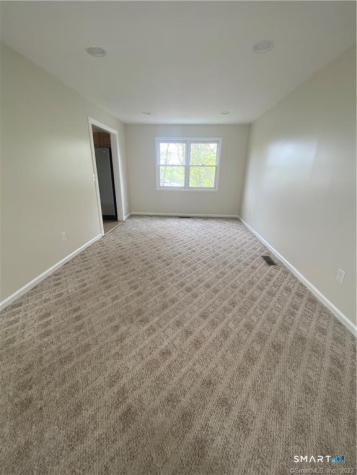 372 Anton Drive Bridgeport CT 06606