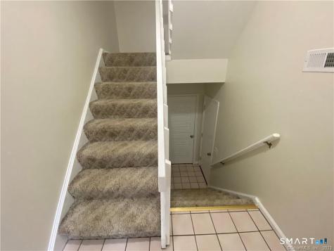 372 Anton Drive Bridgeport CT 06606