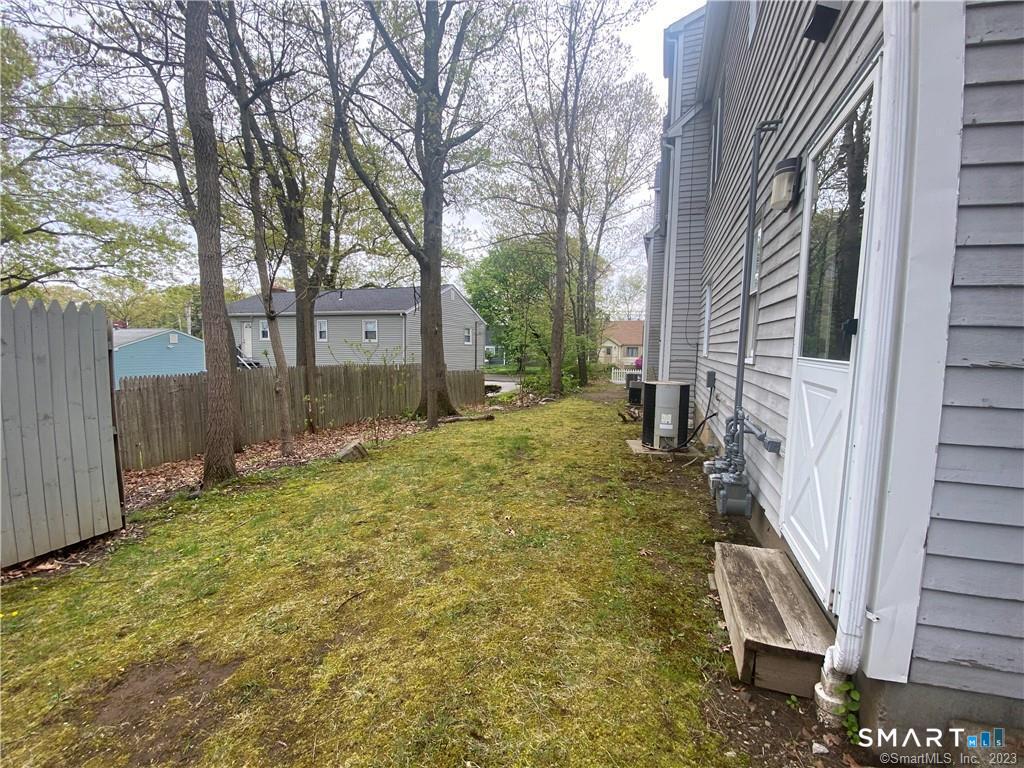 372 Anton Drive Bridgeport CT 06606