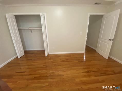 372 Anton Drive Bridgeport CT 06606