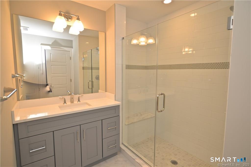 115-71 Colonial Road Stamford CT 06902