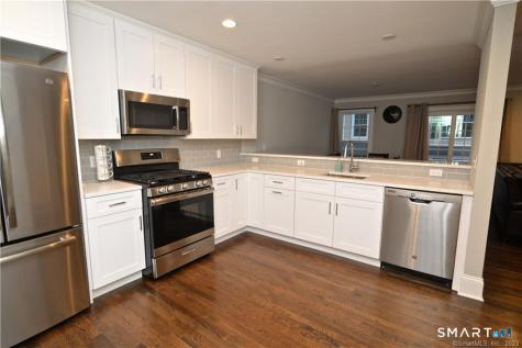 115-71 Colonial Road Stamford CT 06902