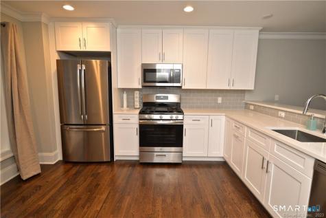 115-71 Colonial Road Stamford CT 06902