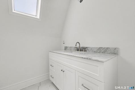 15 Shorelands Place Greenwich CT 06870