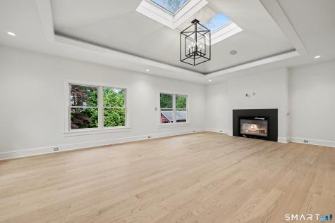 15 Shorelands Place Greenwich CT 06870