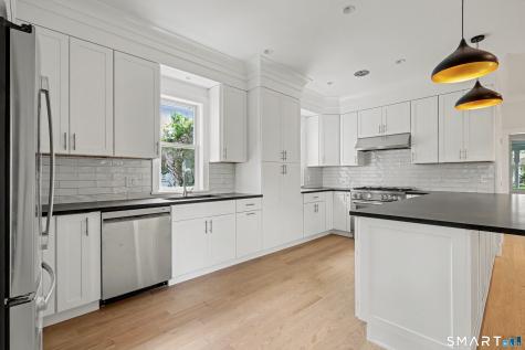 15 Shorelands Place Greenwich CT 06870