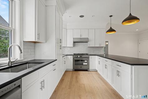 15 Shorelands Place Greenwich CT 06870
