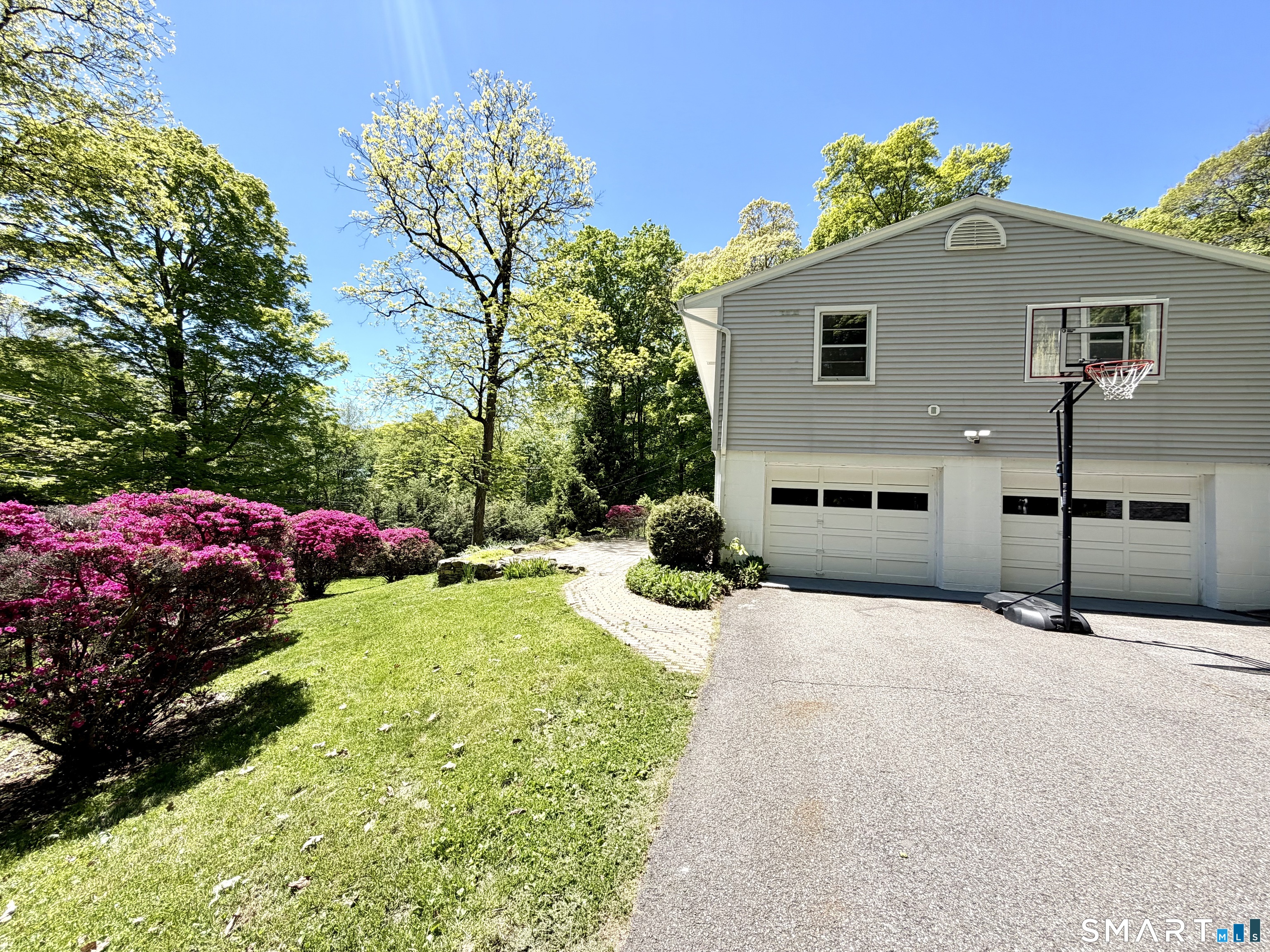 137 Florida Hill Road Ridgefield CT 06877