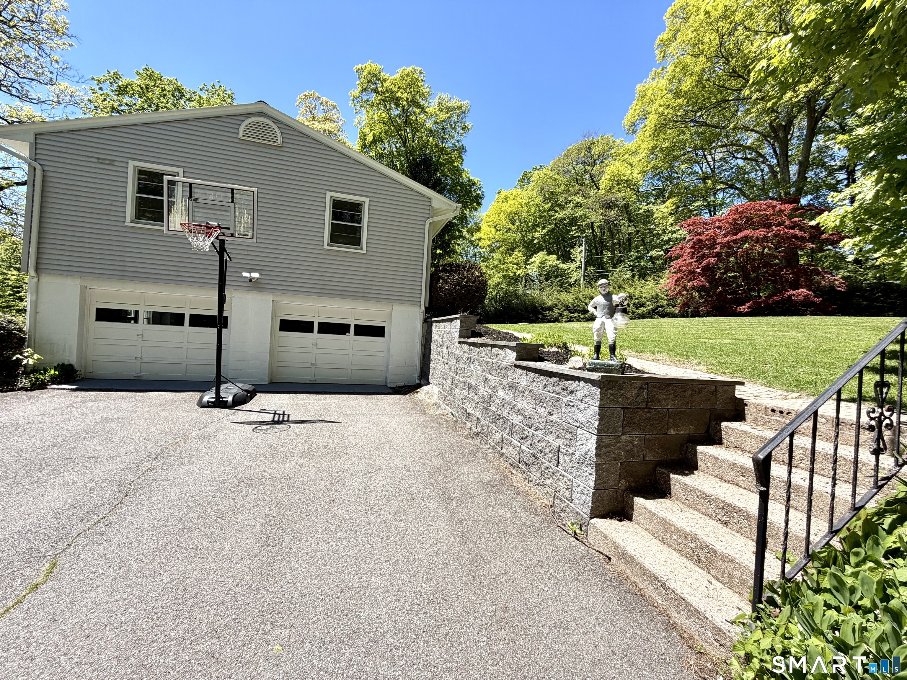 137 Florida Hill Road Ridgefield CT 06877