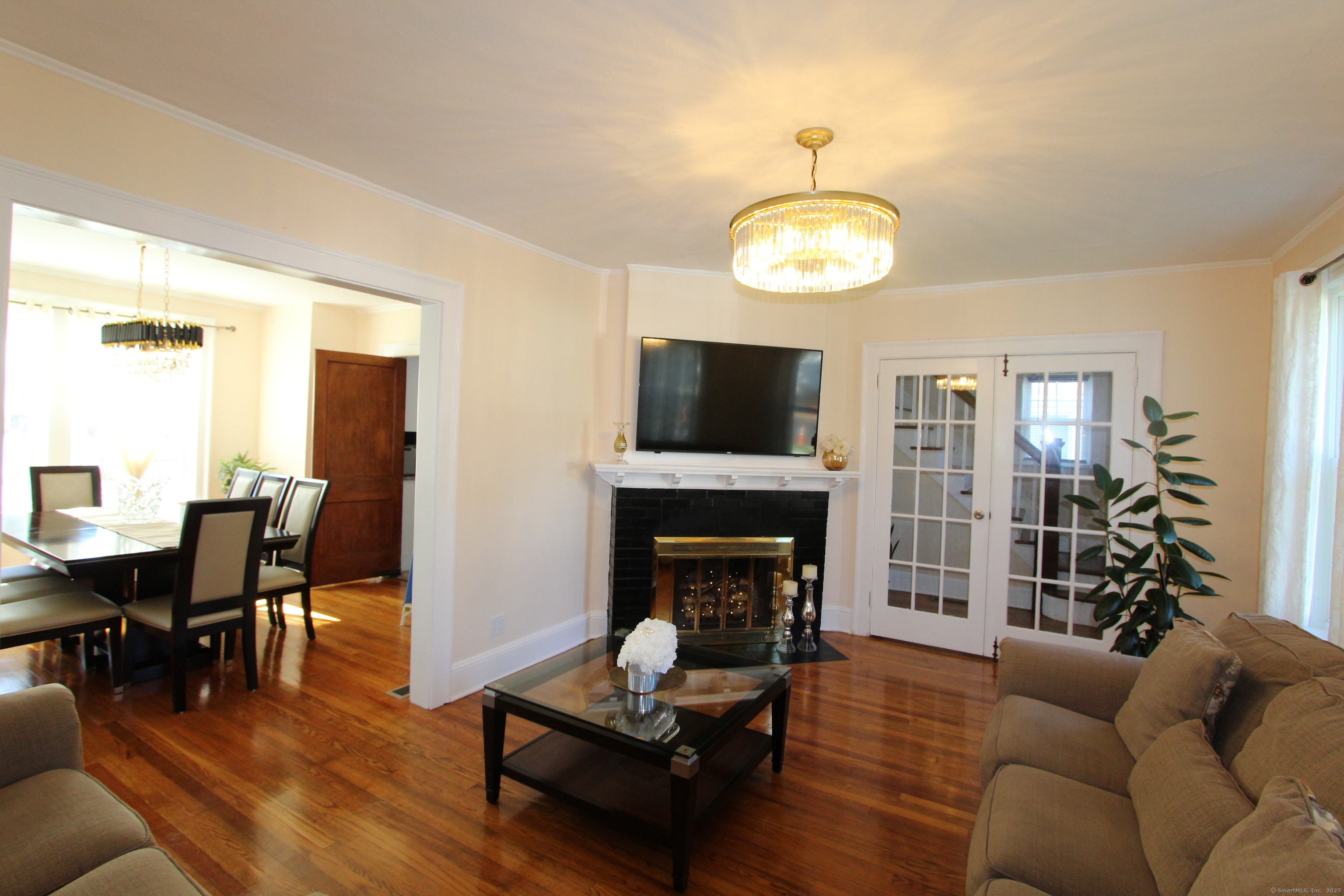 21 Dale Road Wethersfield CT 06109