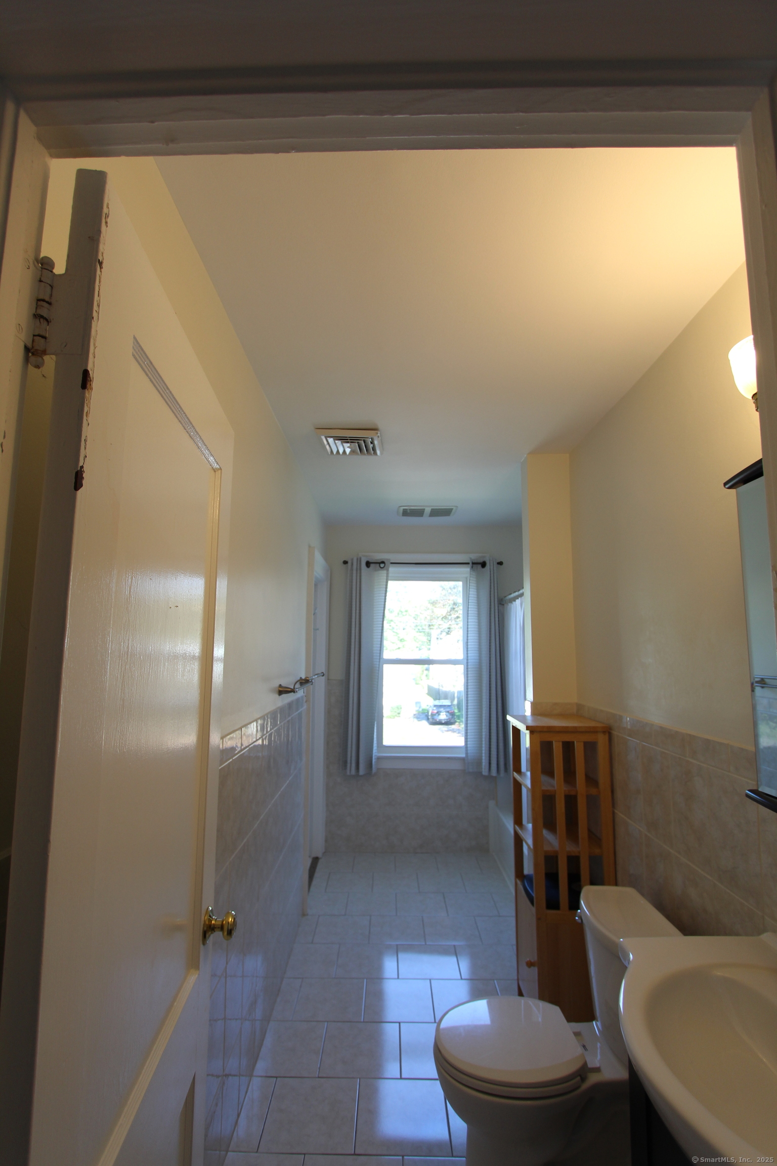 21 Dale Road Wethersfield CT 06109