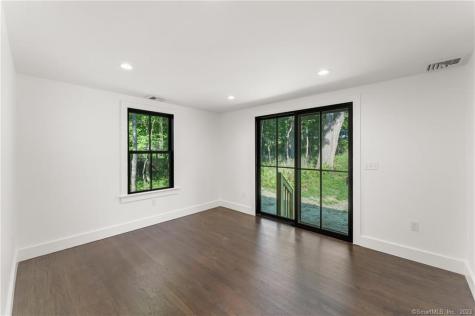 35 New Street Sharon CT 06069