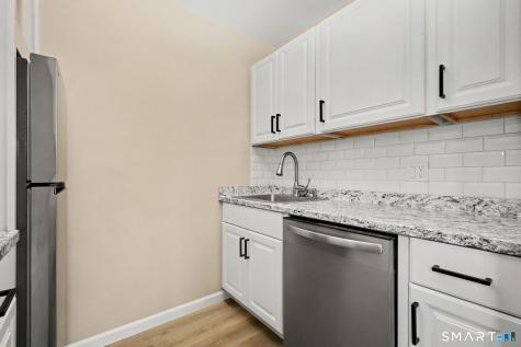 15 Linden Pl Place Greenwich CT 06831
