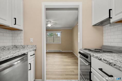 15 Linden Pl Place Greenwich CT 06831