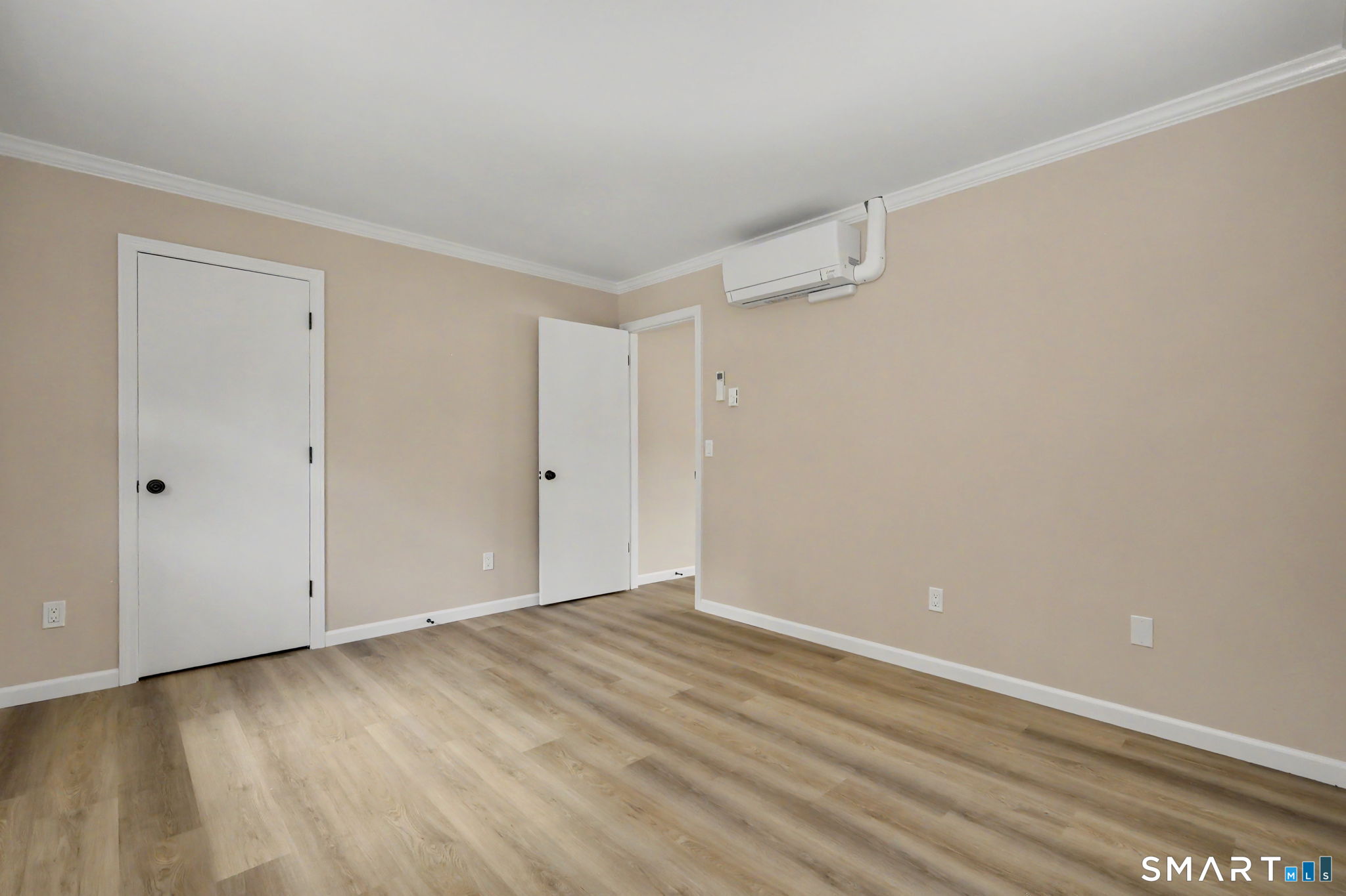 15 Linden Pl Place Greenwich CT 06831