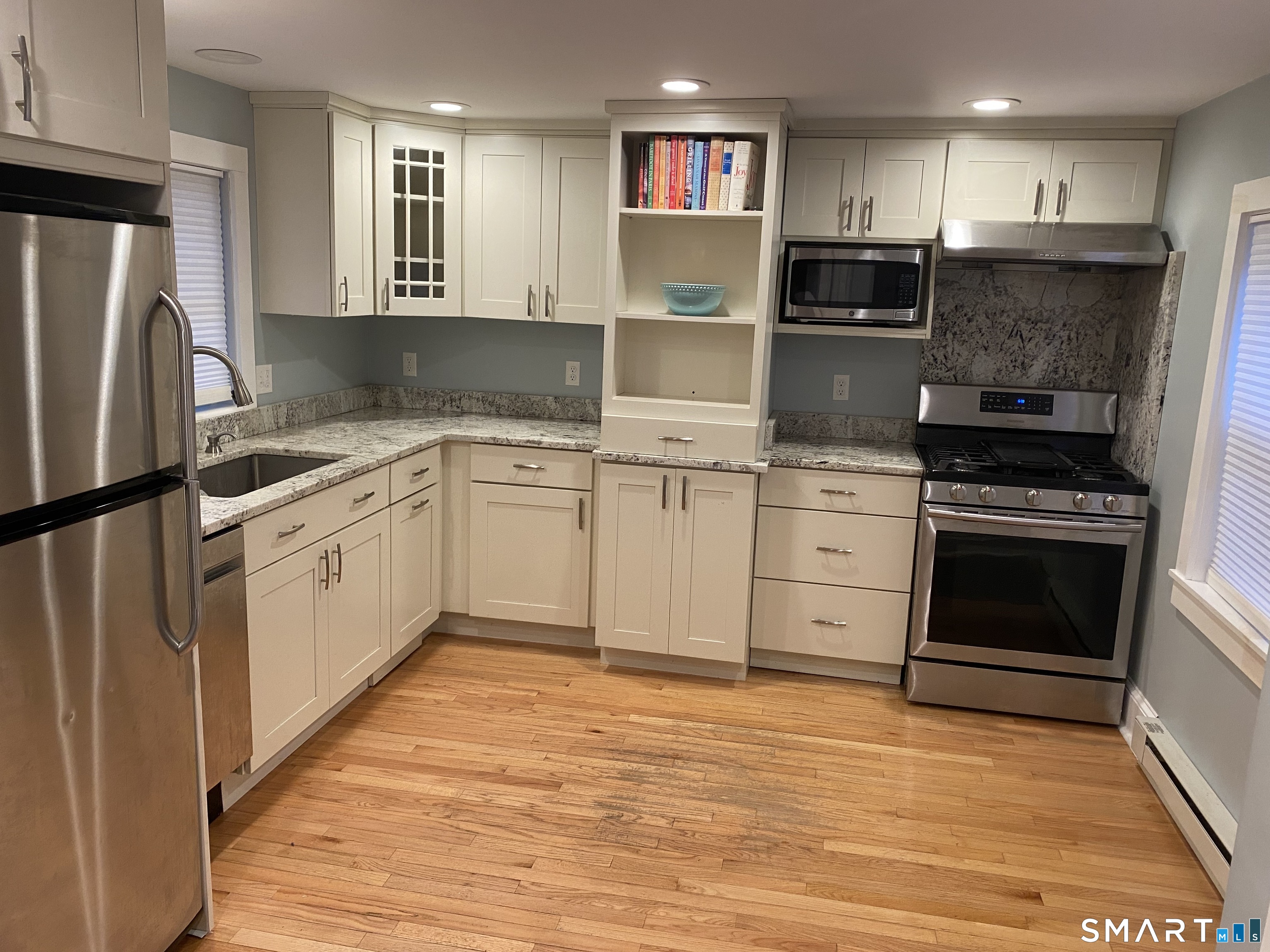 176 Forest Street New Canaan CT 06840
