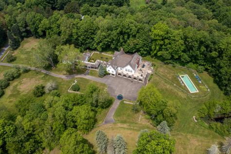 10 Sunny Ridge Road Washington CT 06793