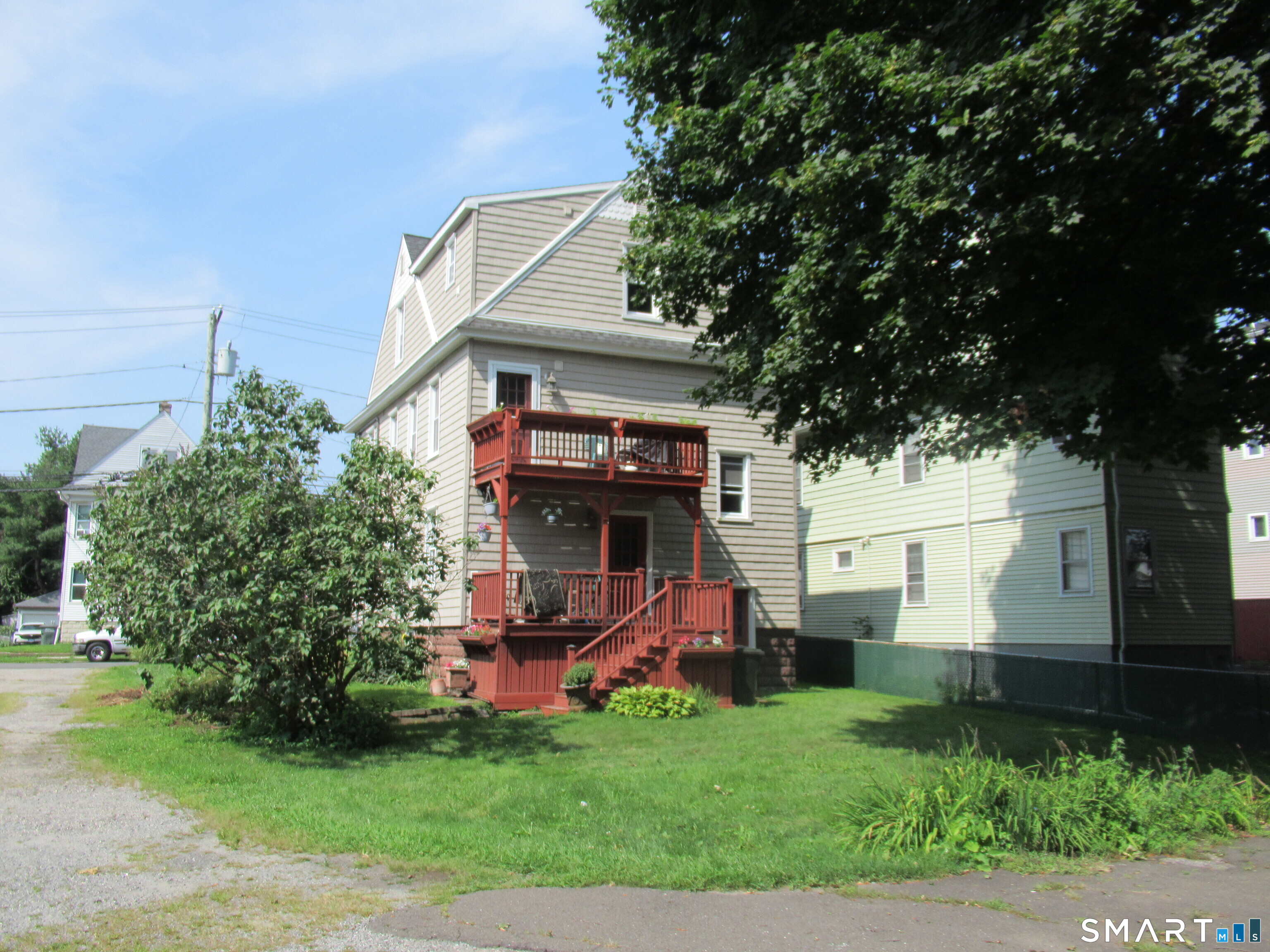 112 Bennett Street Bridgeport CT 06605