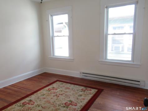 112 Bennett Street Bridgeport CT 06605