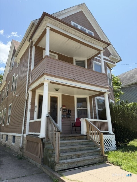 119 Hobart Street New Haven CT 06511