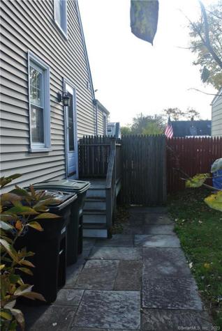 156 Meadowside Road Milford CT 06460