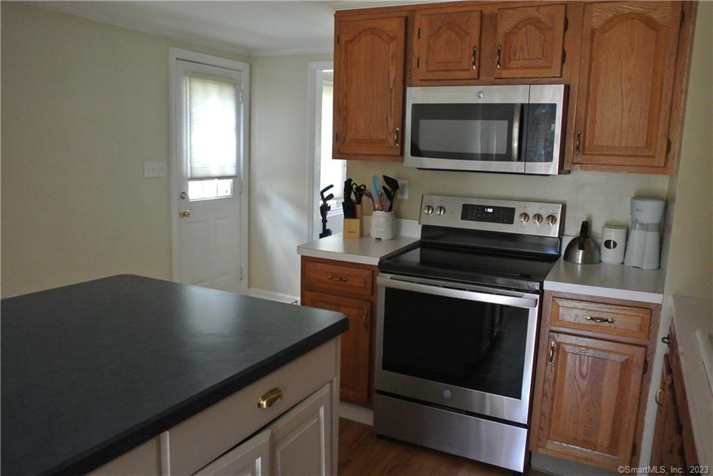 156 Meadowside Road Milford CT 06460