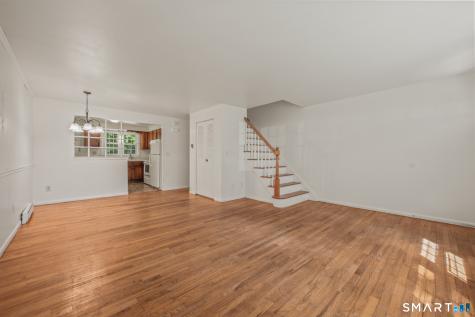 414 Robin Court Cheshire CT 06410