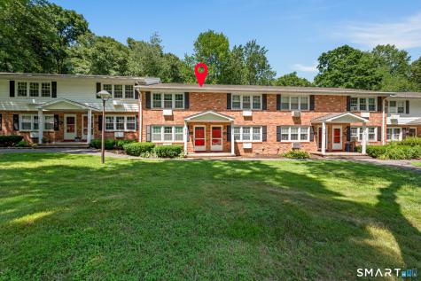 414 Robin Court Cheshire CT 06410