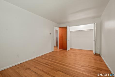 414 Robin Court Cheshire CT 06410