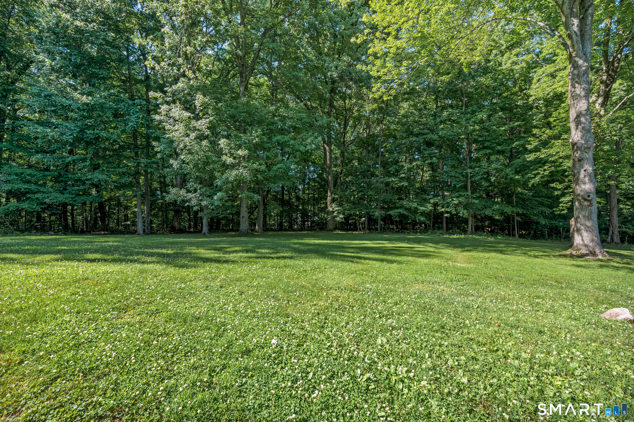 414 Robin Court Cheshire CT 06410
