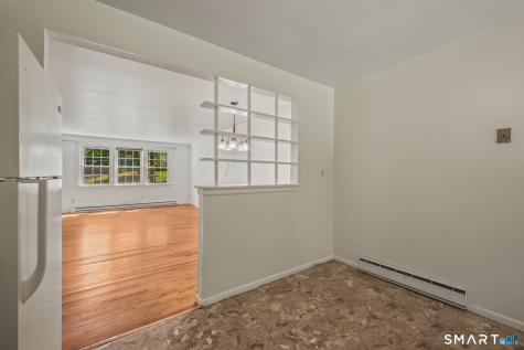 414 Robin Court Cheshire CT 06410
