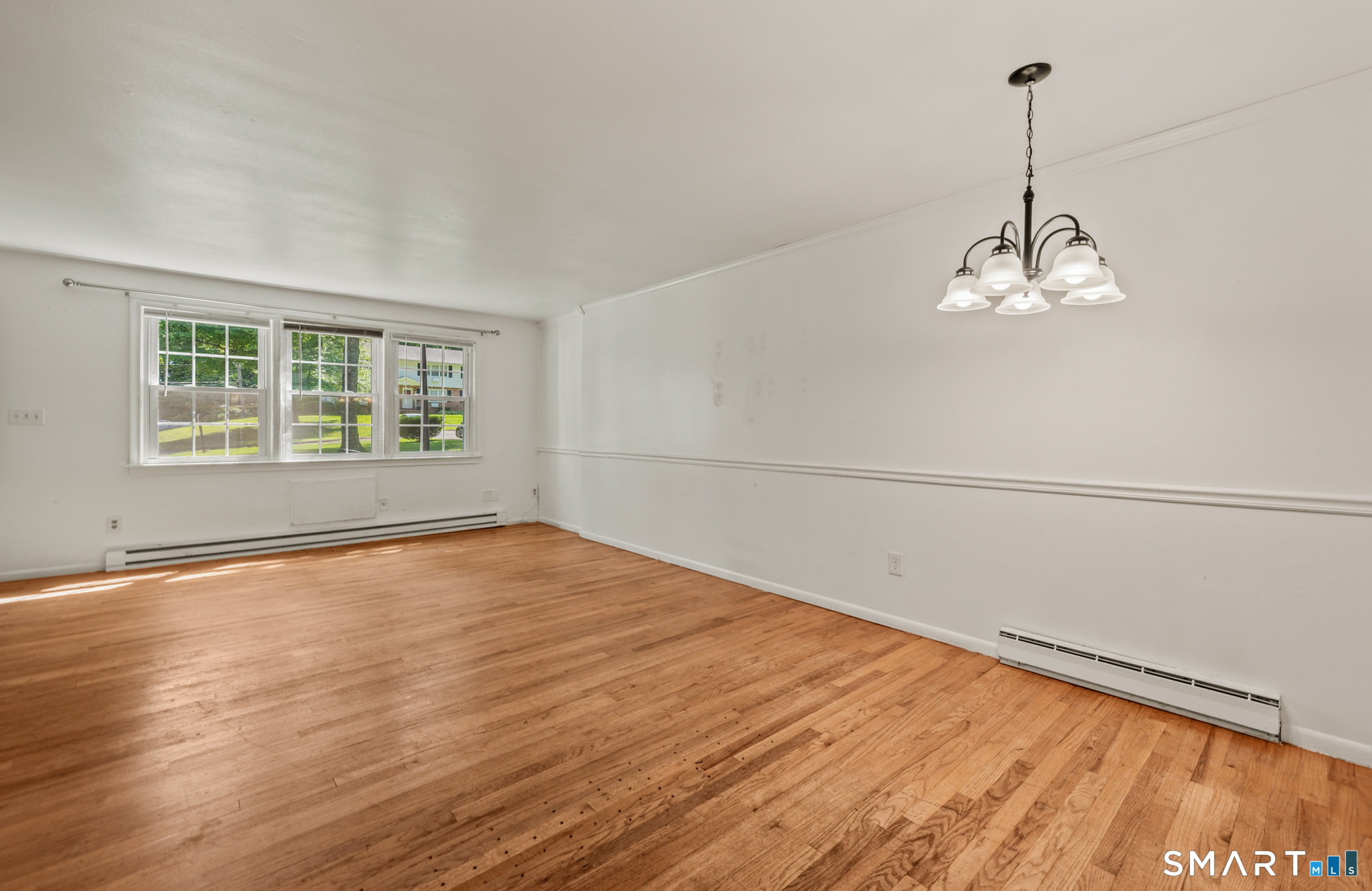 414 Robin Court Cheshire CT 06410