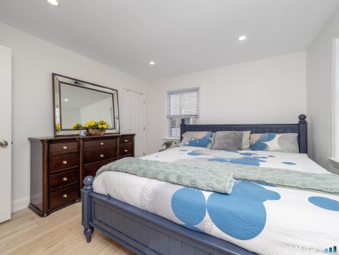 28 Oak Street Westport CT 06880