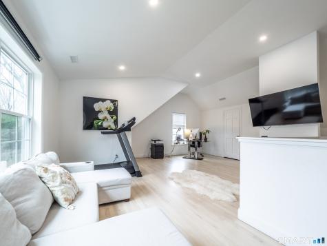 28 Oak Street Westport CT 06880
