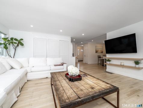 28 Oak Street Westport CT 06880