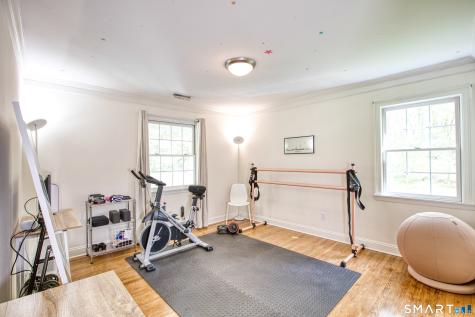 119 Dundee Road Stamford CT 06903