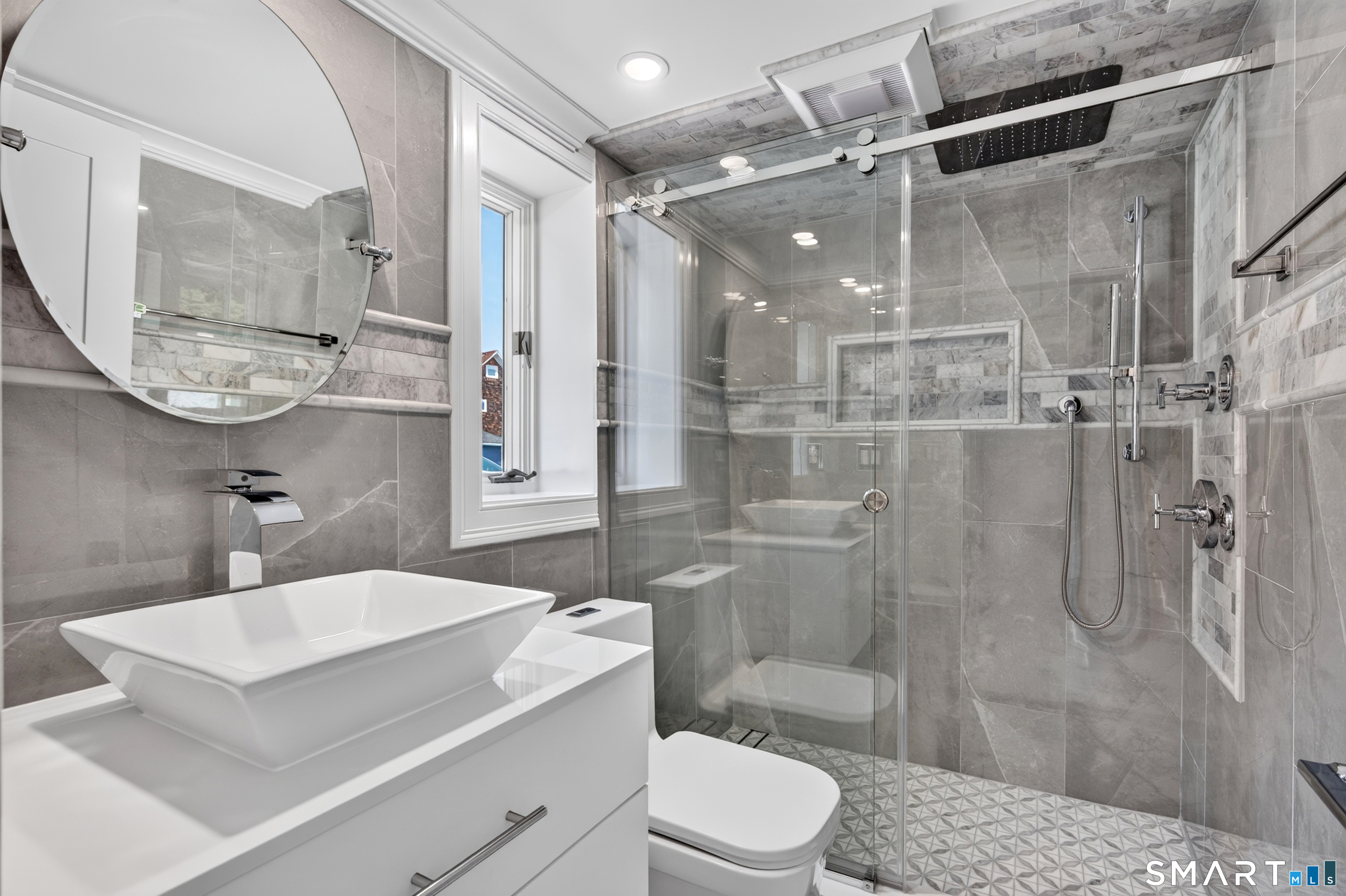 3 Pearl Street Groton CT 06355