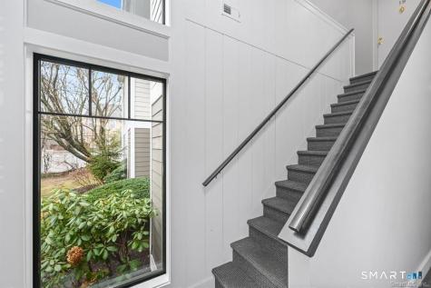18 Cook Close Ridgefield CT 06877