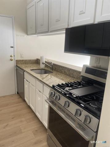 18 Cook Close Ridgefield CT 06877
