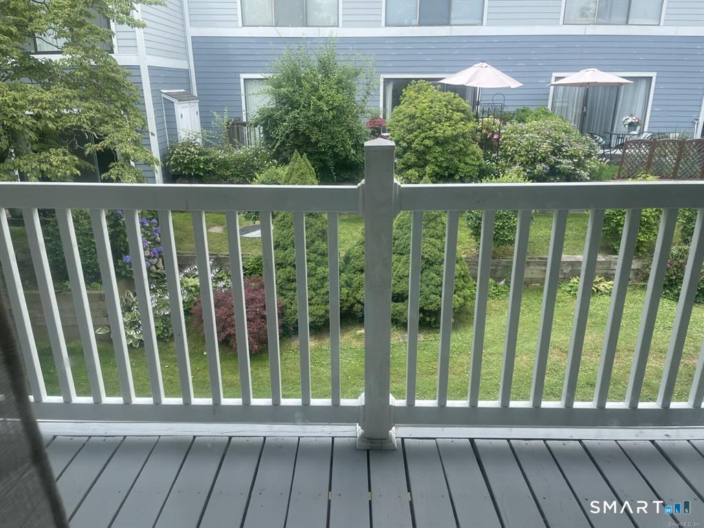 18 Cook Close Ridgefield CT 06877