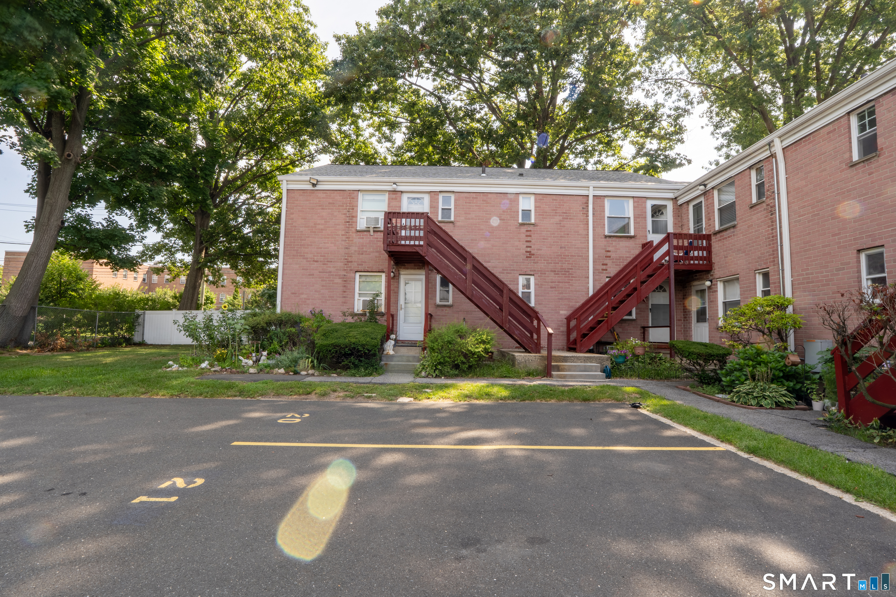 66 Courtland Avenue Stamford CT 06902