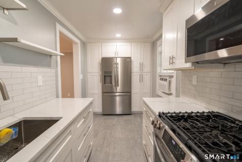 66 Courtland Avenue Stamford CT 06902