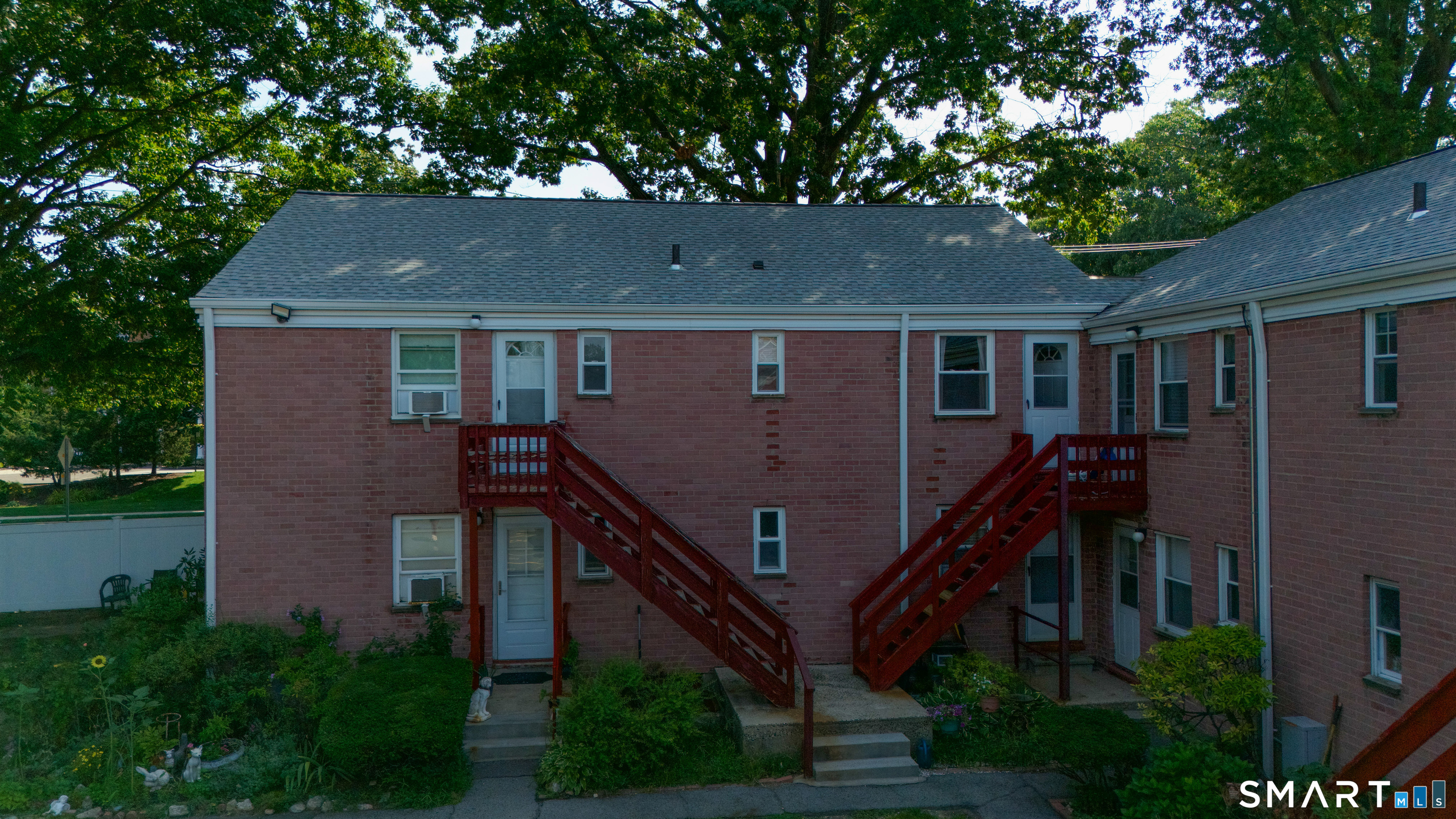 66 Courtland Avenue Stamford CT 06902
