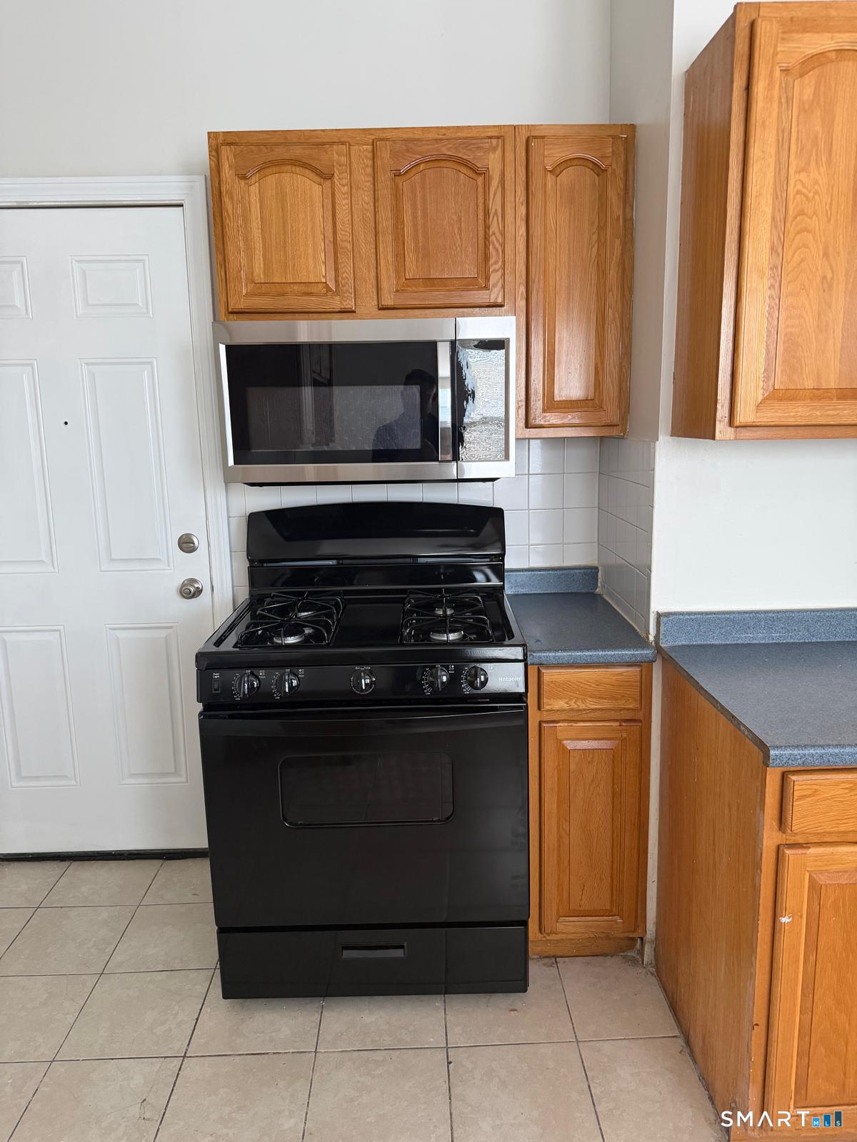 1932 Broad Street Hartford CT 06114
