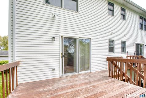 10 Clancy Road Branford CT 06405